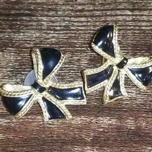 **VINTAGE** Kenneth Jay Kane   for Avon Stamped Earrings